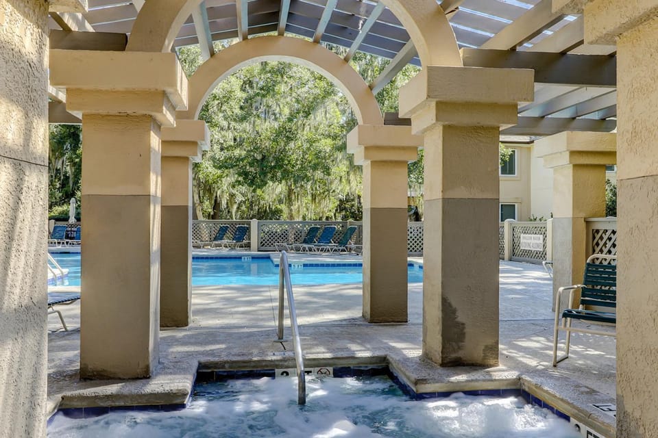 Colonnade Club 158 House in Hilton Head Island
