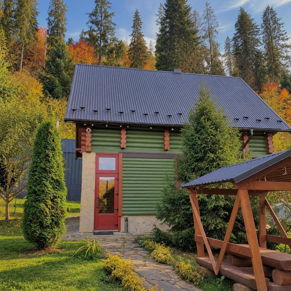 Mayak Chalet Resort Mykulychyn Chalet in Ukraine