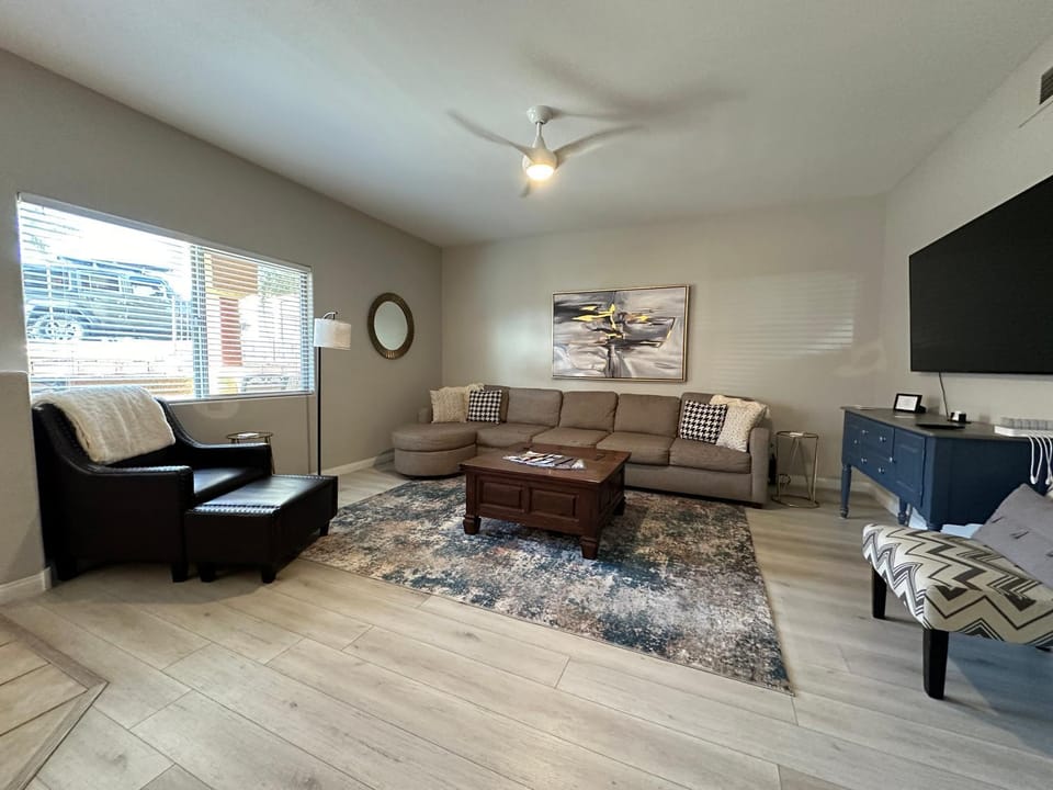 Golfer’s Oasis Condominium at Hawk Ridge Apartment in Mesquite