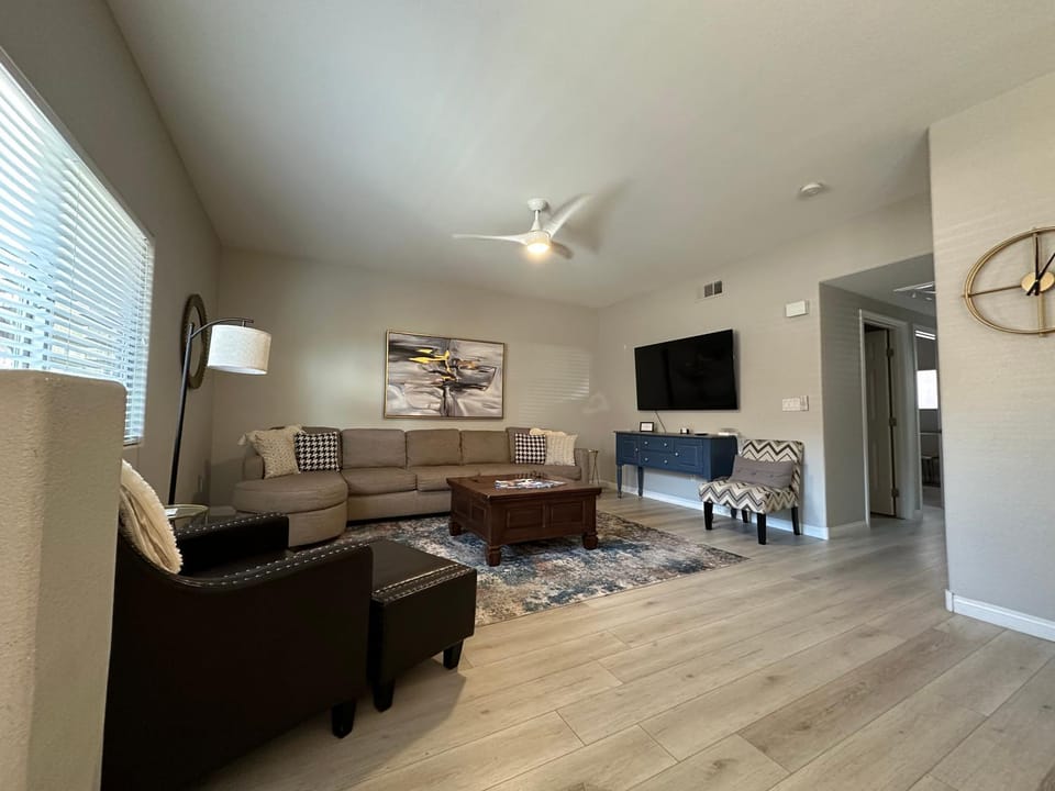 Golfer’s Oasis Condominium at Hawk Ridge Apartment in Mesquite