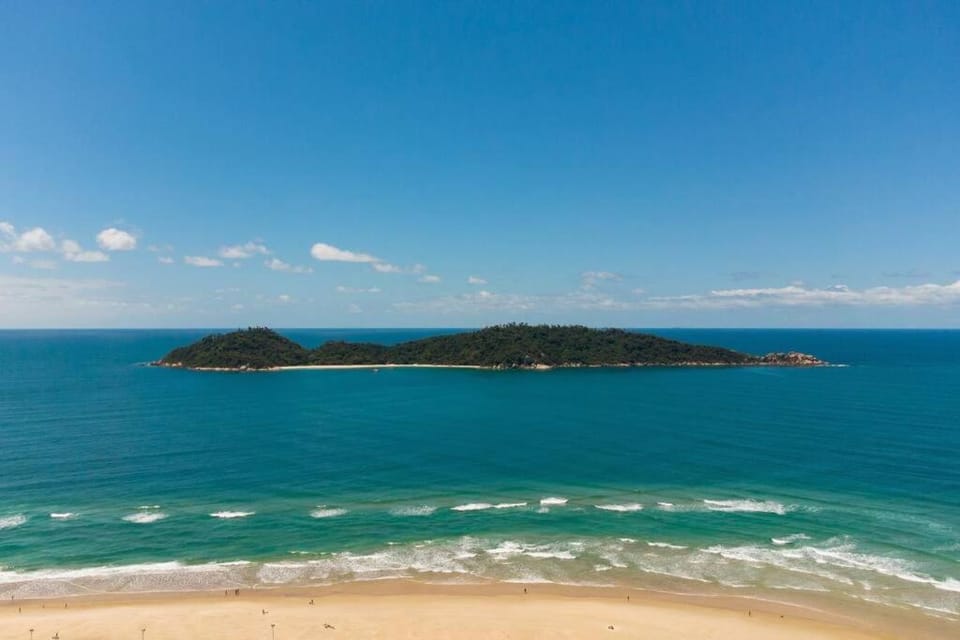 Casa de praia a 200 metros do mar House in Florianopolis