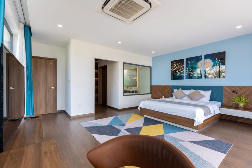 Palm Villa 35 (Luxury Seaview Pool Villa with Karaoke Room Inside Resort near The Beach and The Park for Children) Villa in Vung Tau