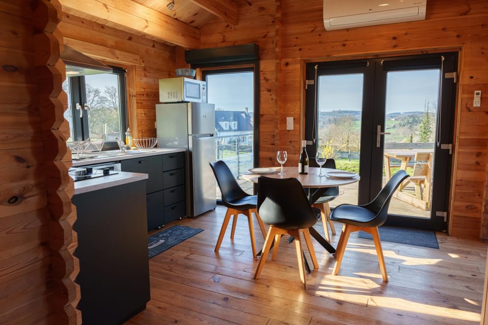 Le Chalet du Crescent House in Bourgogne-Franche-Comté
