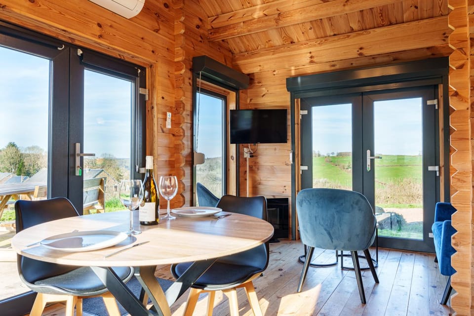 Le Chalet du Crescent House in Bourgogne-Franche-Comté