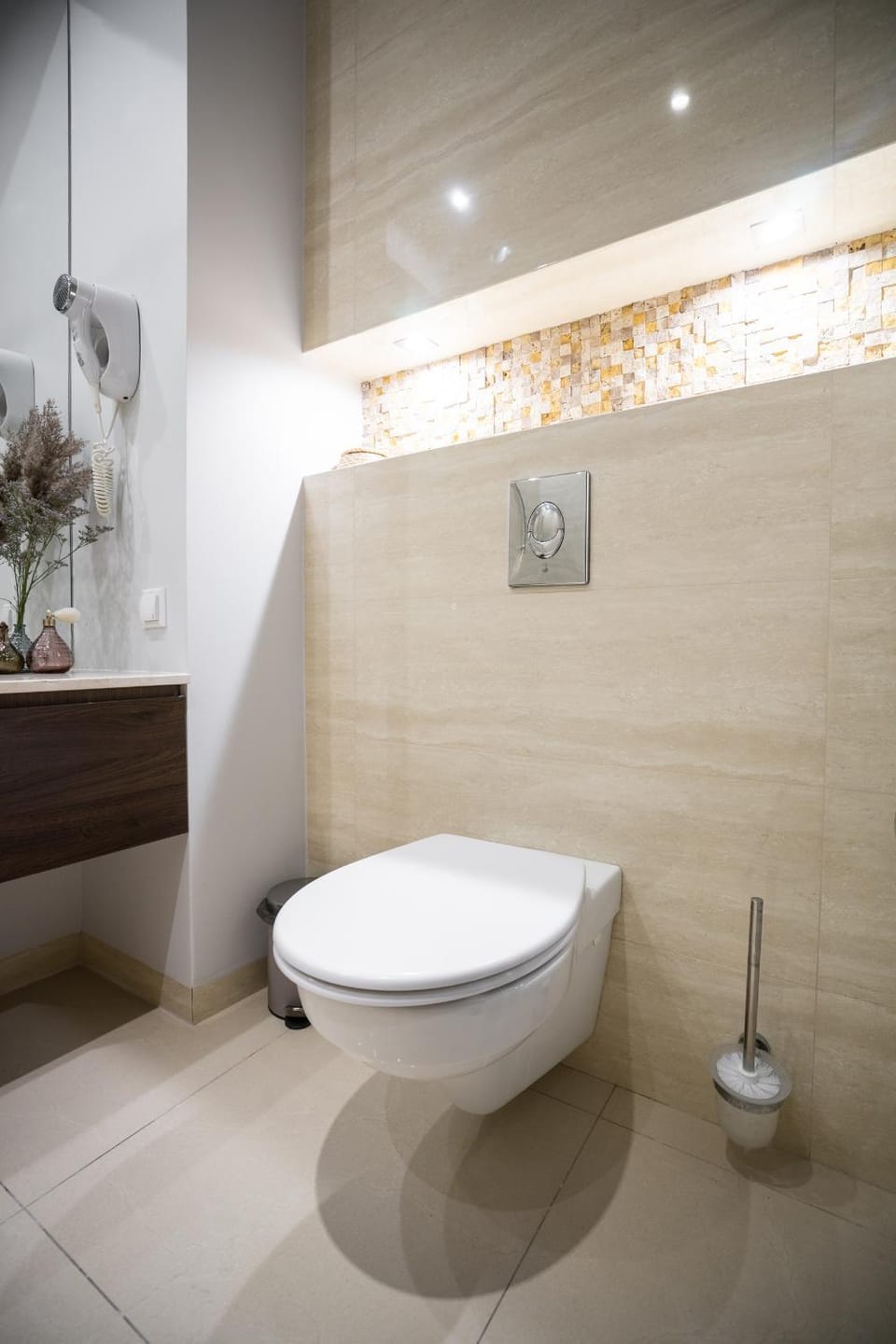 Toilet, Bathroom, heating