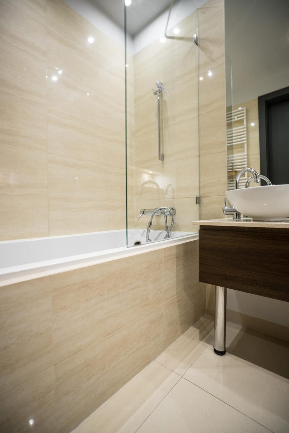 Bathroom, Bath