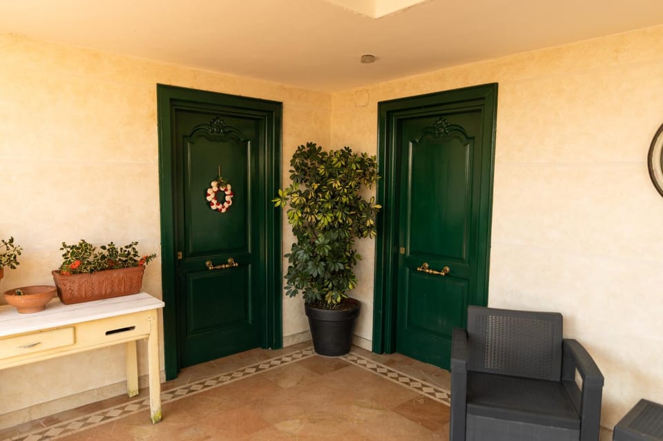 Internal: Not applicable to any particular room