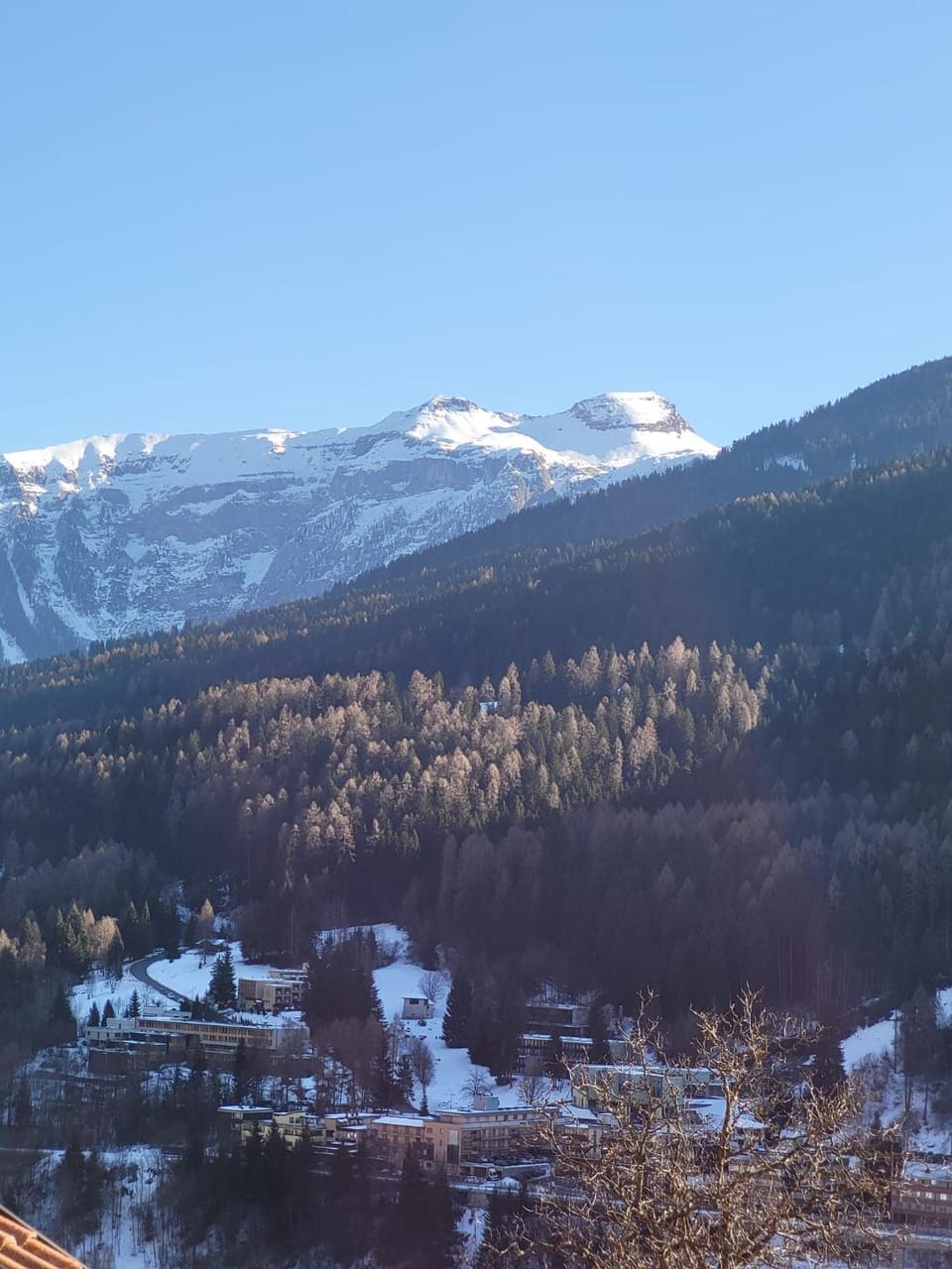 Nearby landmark, Mountain view