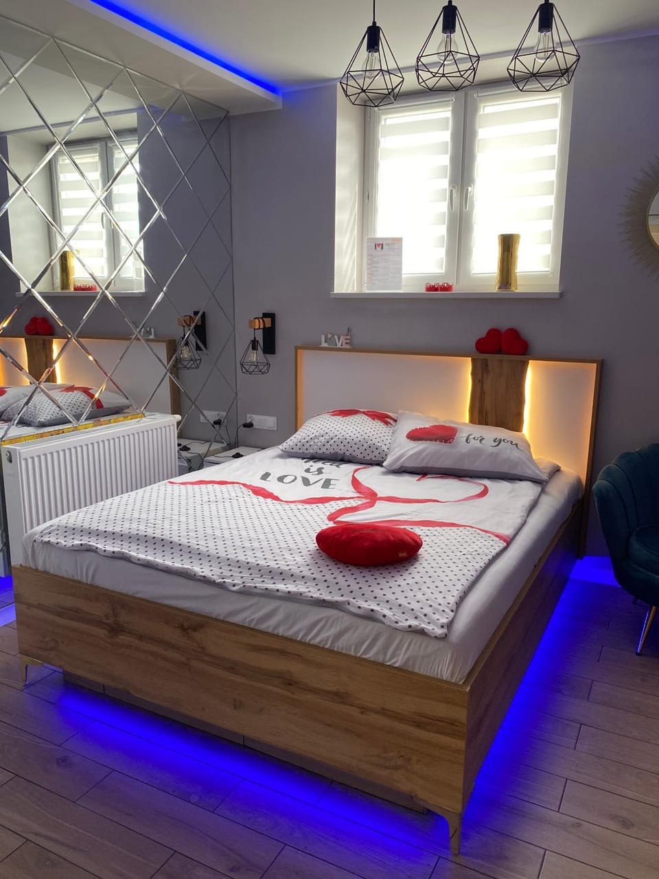 Photo of the whole room