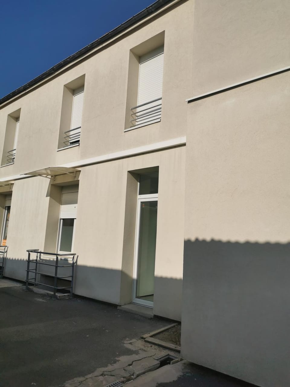Facade/entrance