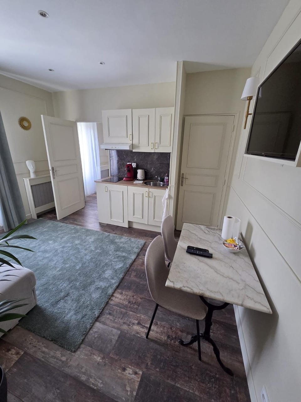 Chez Léa - aux pieds de la cathédrale Apartment in Reims