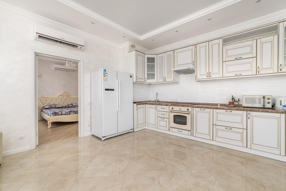 Gagarin Plaza Panoramic Sea View Apartment Apartment in Odessa