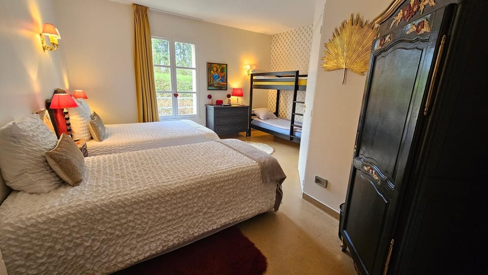 Chateau de Mornay Apartment in Nouvelle-Aquitaine