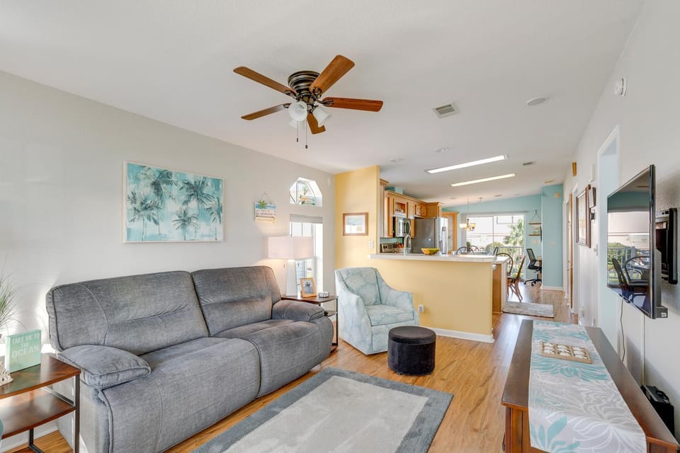 Nettles Island Jensen Beach Home: Walk to Ocean! House in Hutchinson Island