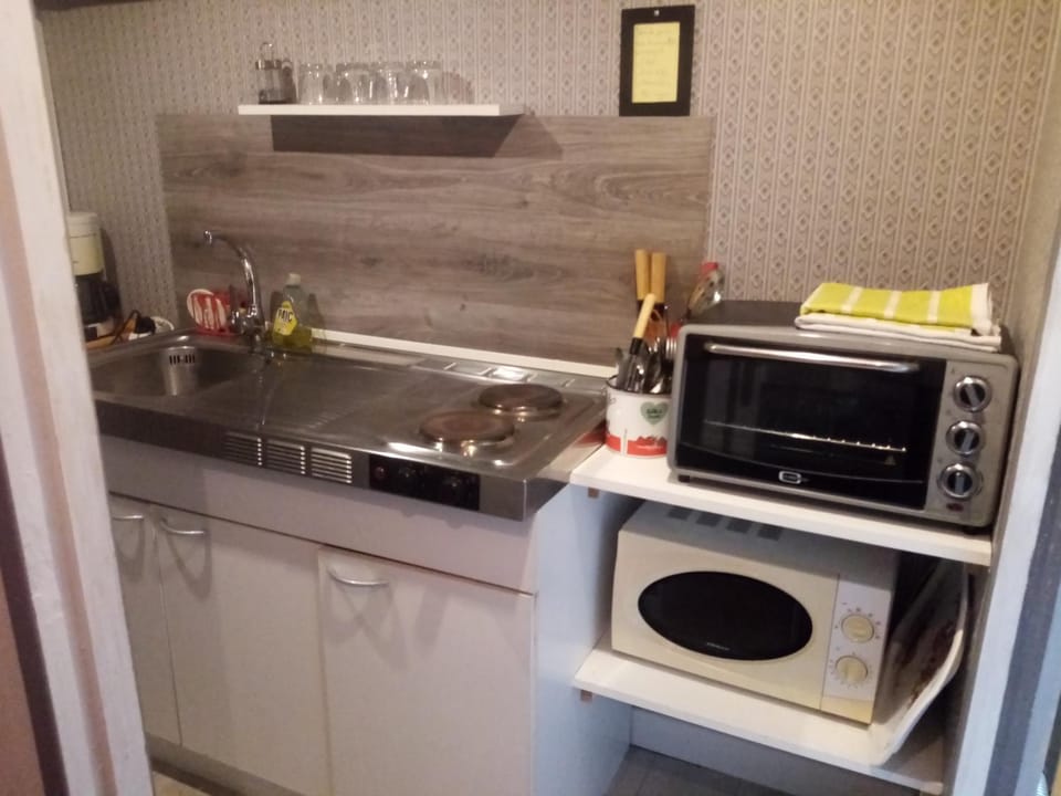 PETIT APPARTEMENT 30M2, 3 lits, de 1 à 4 pers Apartment in Normandy