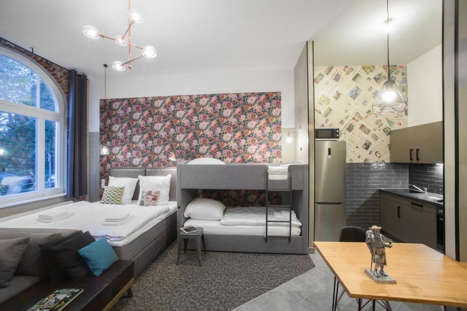 Photo of the whole room, bunk bed