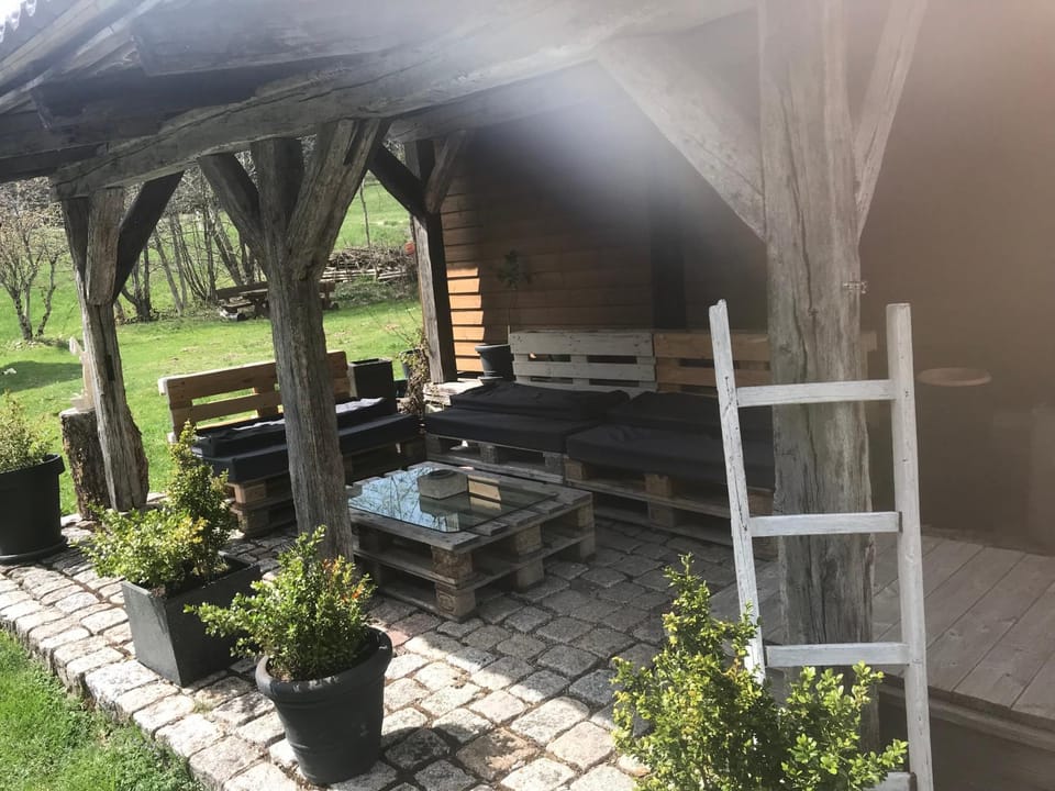BBQ facilities, Garden
