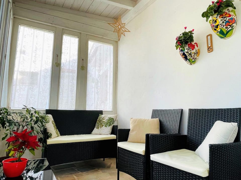 Seating area