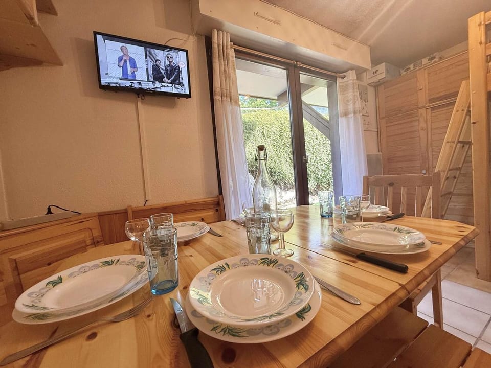 Appartement cosy à 500m du centre, 5 pers, terrasse, parking, casier à ski - Praz-sur-Arly - FR-1-603-55 Apartment in Haute-Savoie