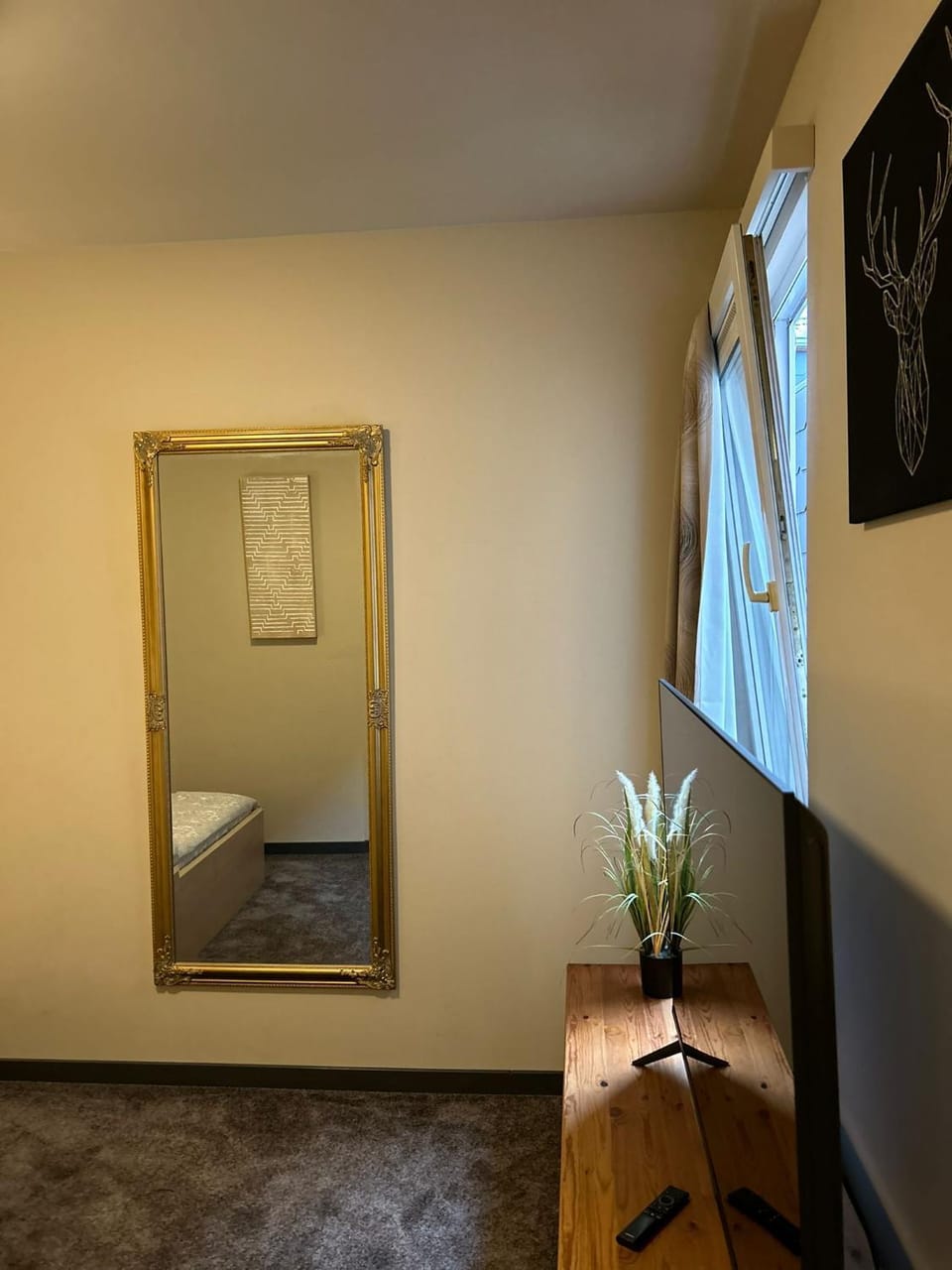 TV and multimedia, Bedroom
