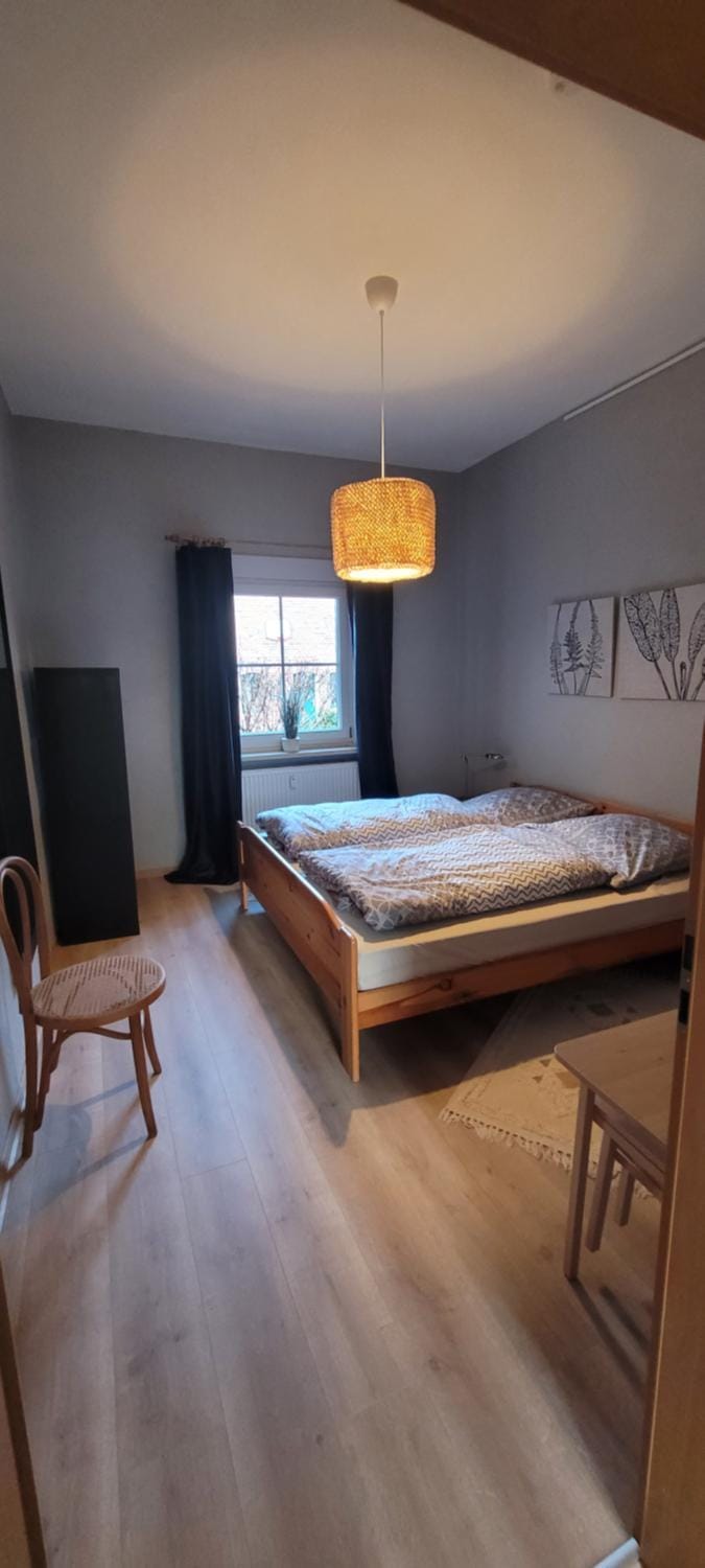 Photo of the whole room, Bedroom