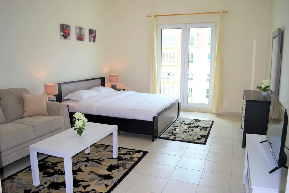 Property building, Photo of the whole room