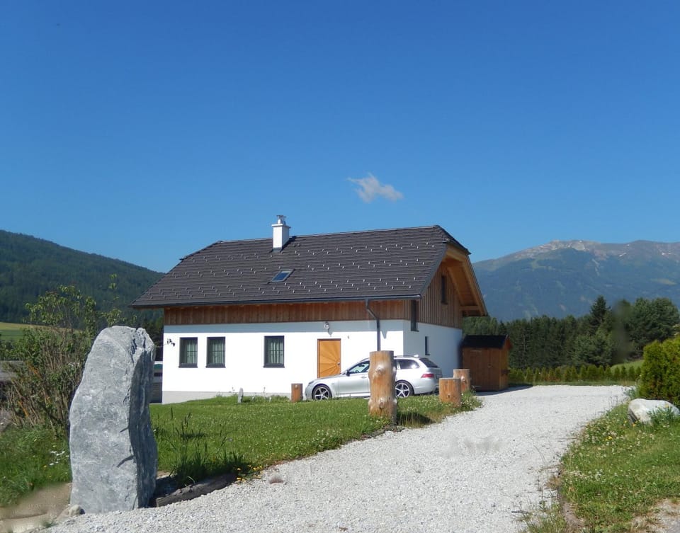 Property building, Spring