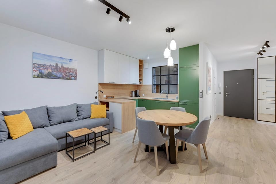 Kitchen or kitchenette, Living room, Seating area, Dining area, dishwasher