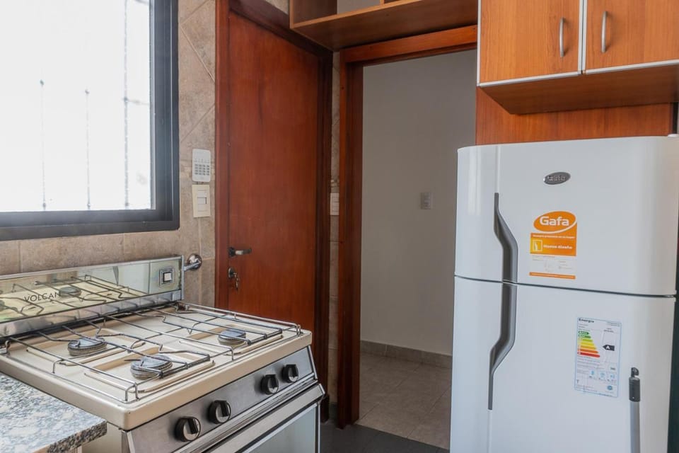 Departamento acogedor y luminoso zona Guemes para mayores de 30 años Apartment in Mar del Plata