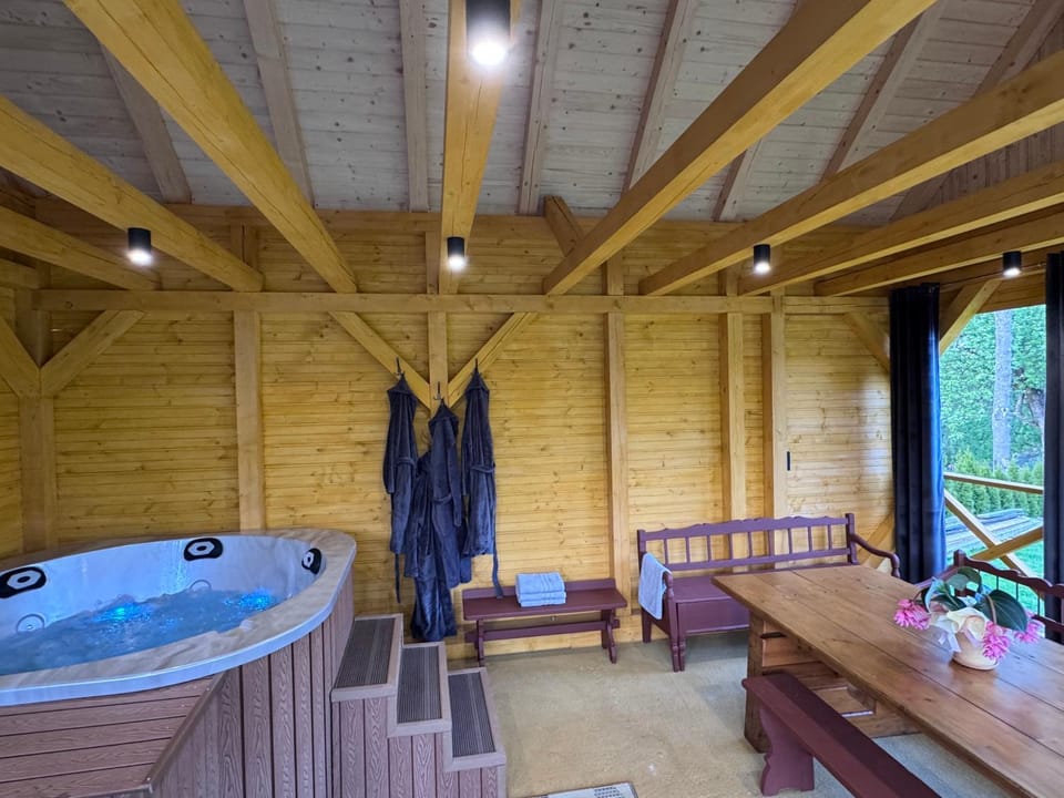 Hot Tub