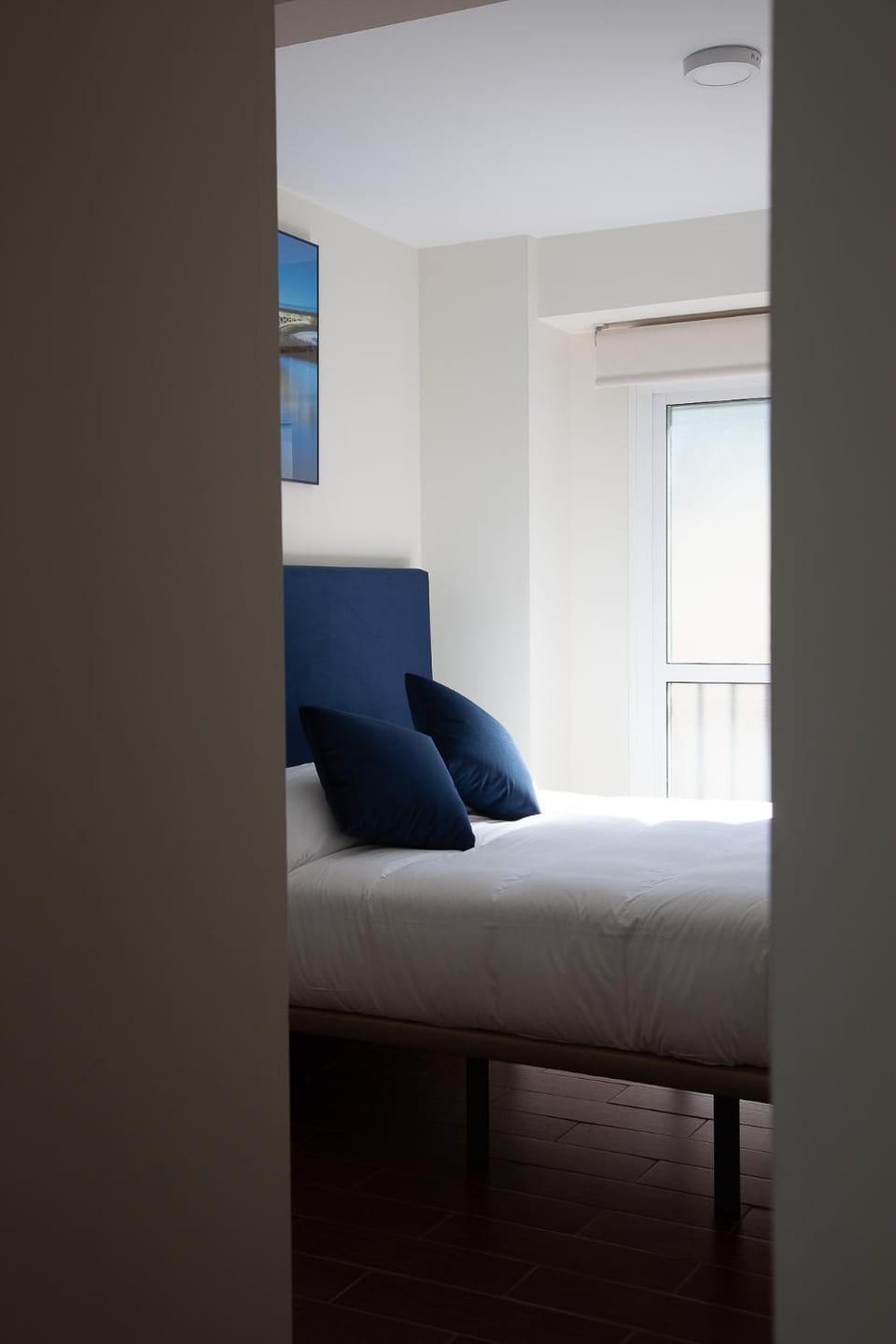 Bed, TV and multimedia, Balcony/Terrace, Bedroom, Quiet street view, internet, locker, air conditioner