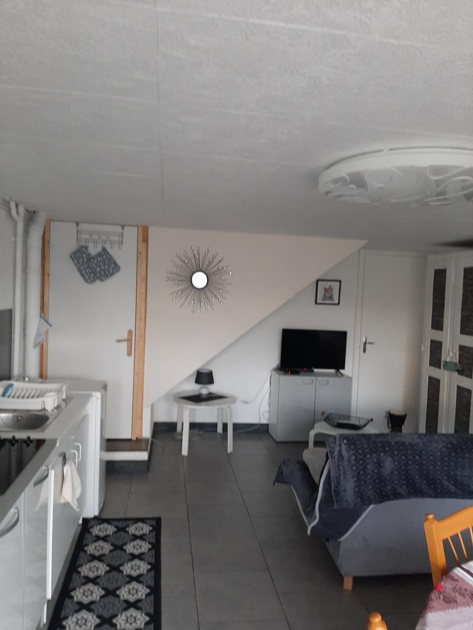 Communal lounge/ TV room, TV and multimedia, Living room