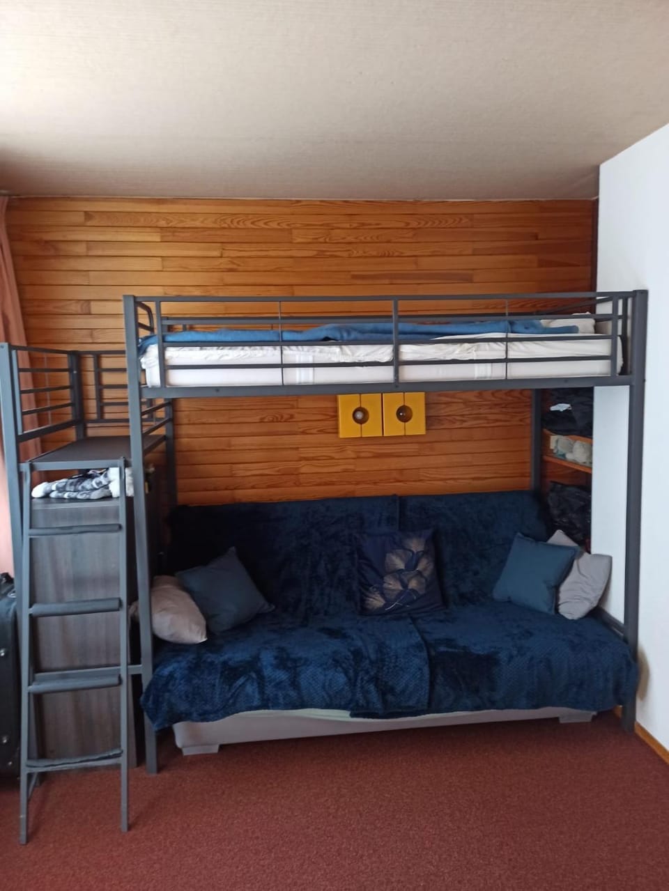 Studio transformé en 2 pièces avec cloison amovible sur La Plagne Bellecôte Apartment in Mâcot-la-Plagne