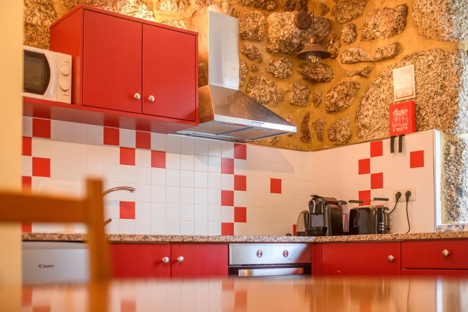 Gerês Country Stays - Sequeiro House in Viana do Castelo District, Portugal