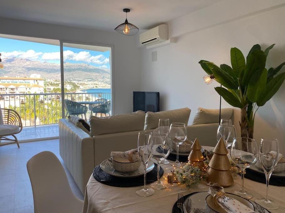 Cosy flat with magnificent views in L'Albir Apartment in Marina Baixa