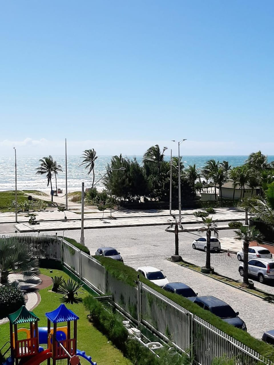 Sea view, Street view