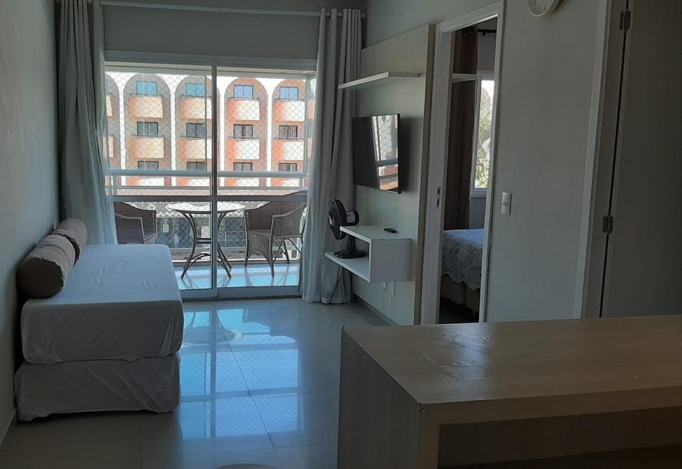 Bed, TV and multimedia, Living room