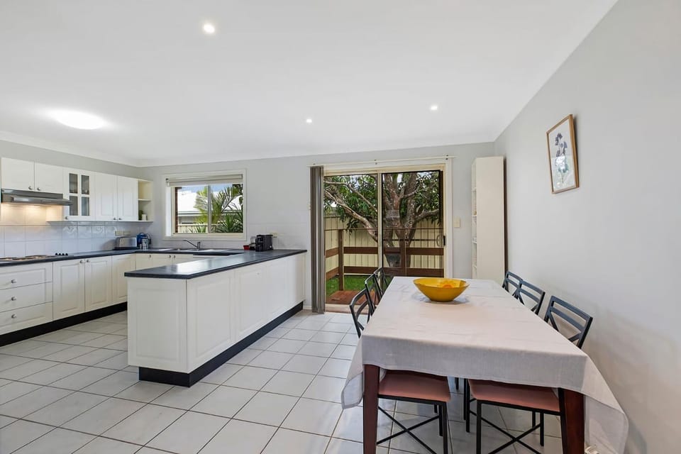 Bonnieview House House in Central Coast