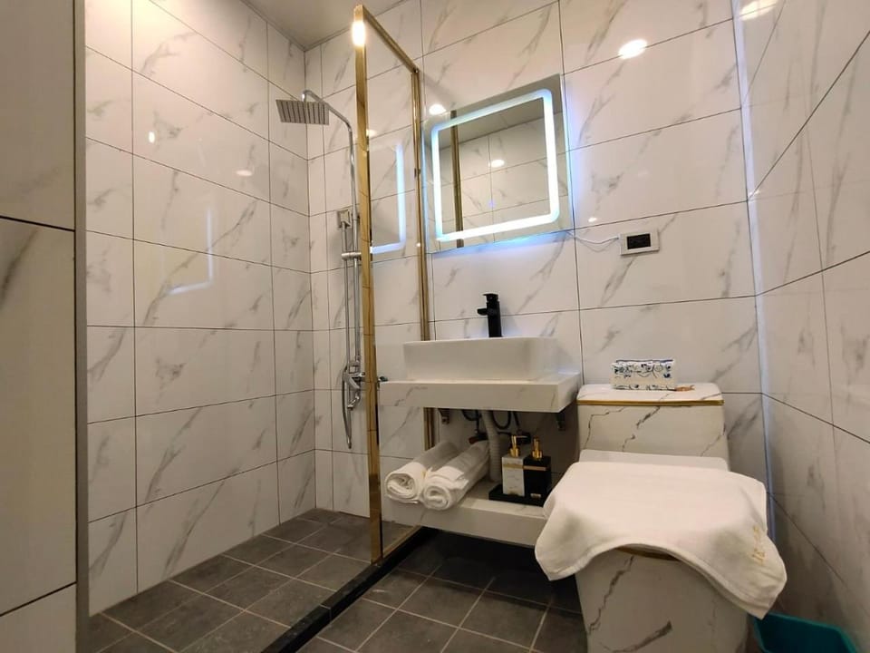 站前遇見131-面車站第一排採自助式入住 Vacation rental in Taiwan, Province of China