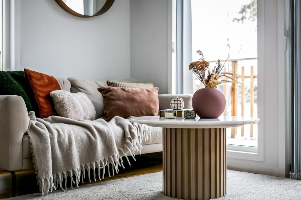 Living room, Seating area