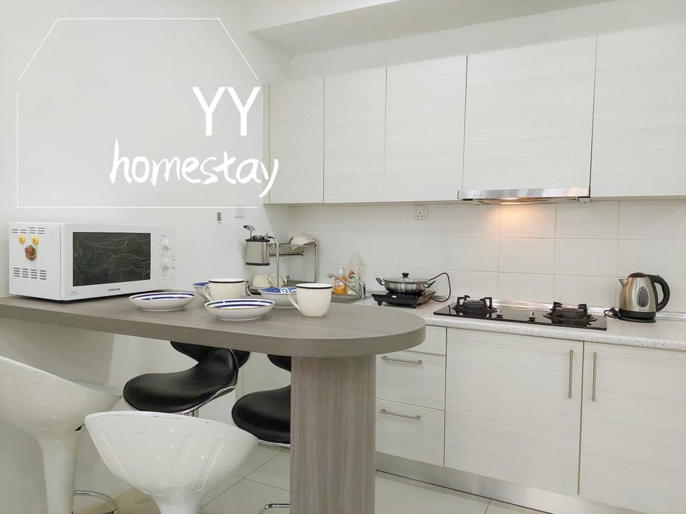 CL Comfort Wifi Suite 4pax ParadigmJB Apartment in Johor Bahru