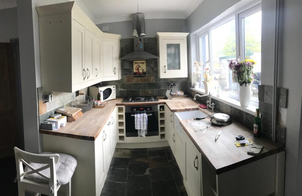 Charming 3 bedroom house with a warmth character House in Wales