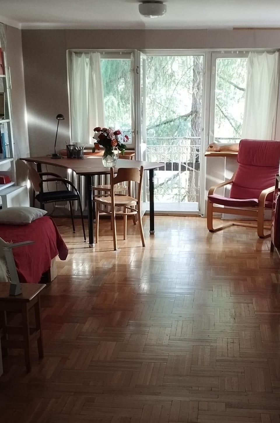 Pokój w domu z ogrodem w Milanówku Apartment in Masovian Voivodeship