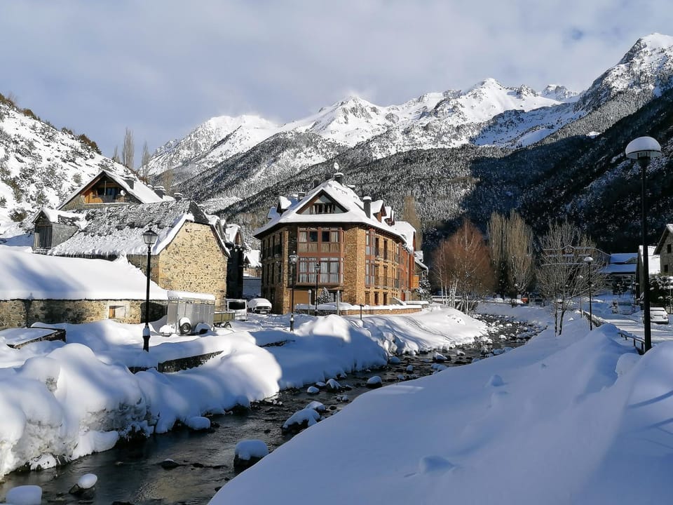 Property building, Winter
