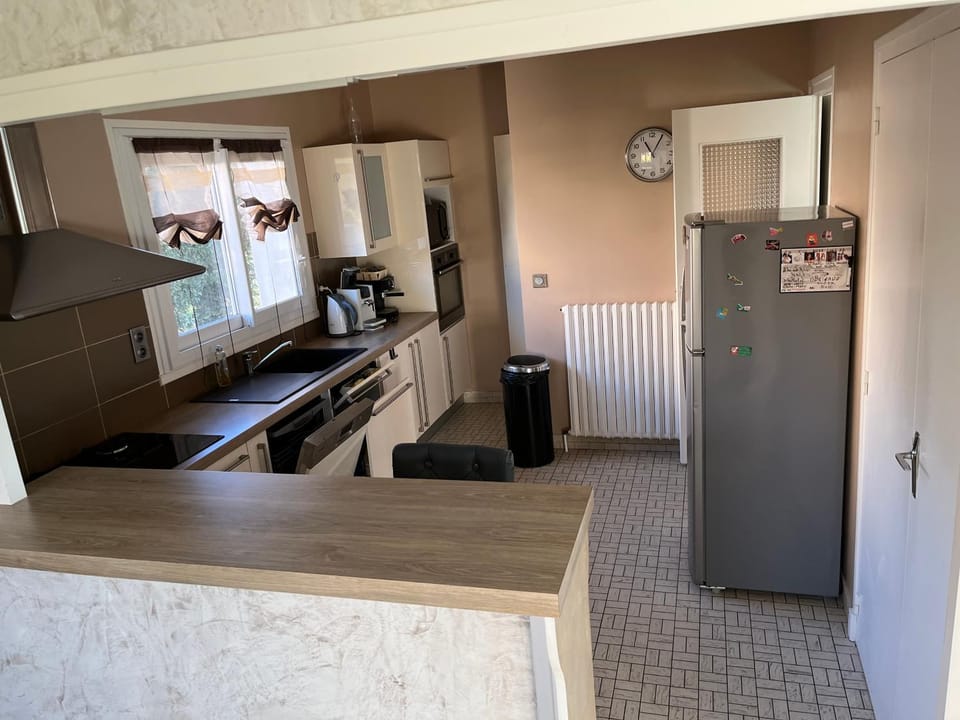 Lounge or bar, Communal kitchen