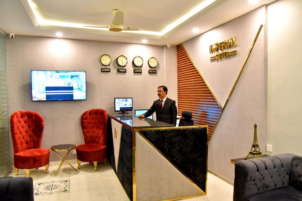Facade/entrance, Lobby or reception