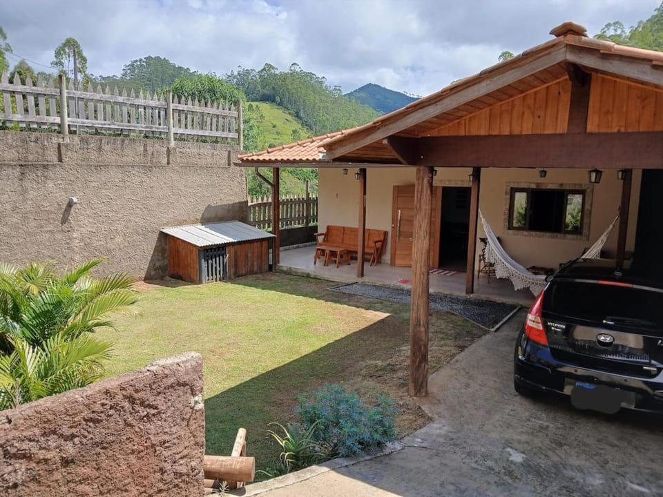 Garden, Parking