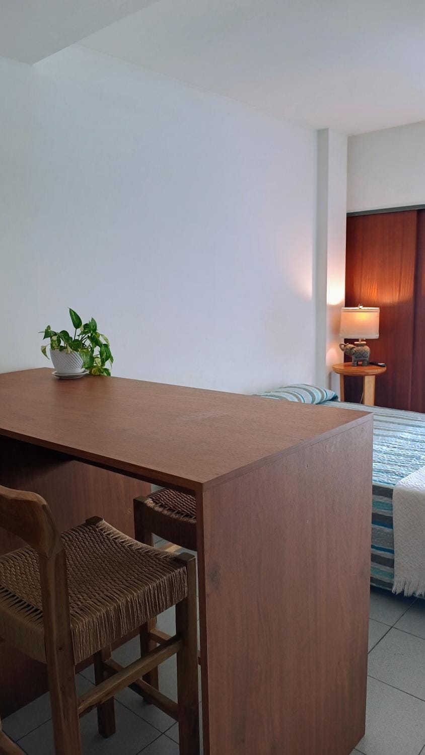 A media cuadra de la principal Av Boulevard Oroño! ALOJAMIENTOS ROSARIO! Apartment in Rosario