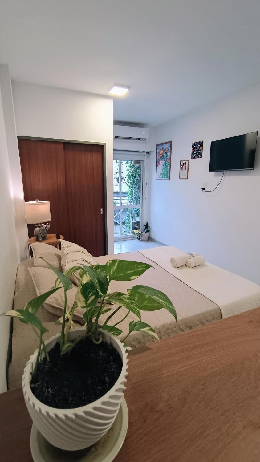 A media cuadra de la principal Av Boulevard Oroño! ALOJAMIENTOS ROSARIO! Apartment in Rosario