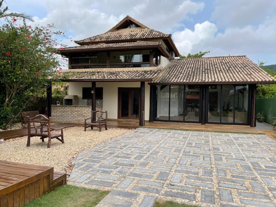 Patio, Landmark view